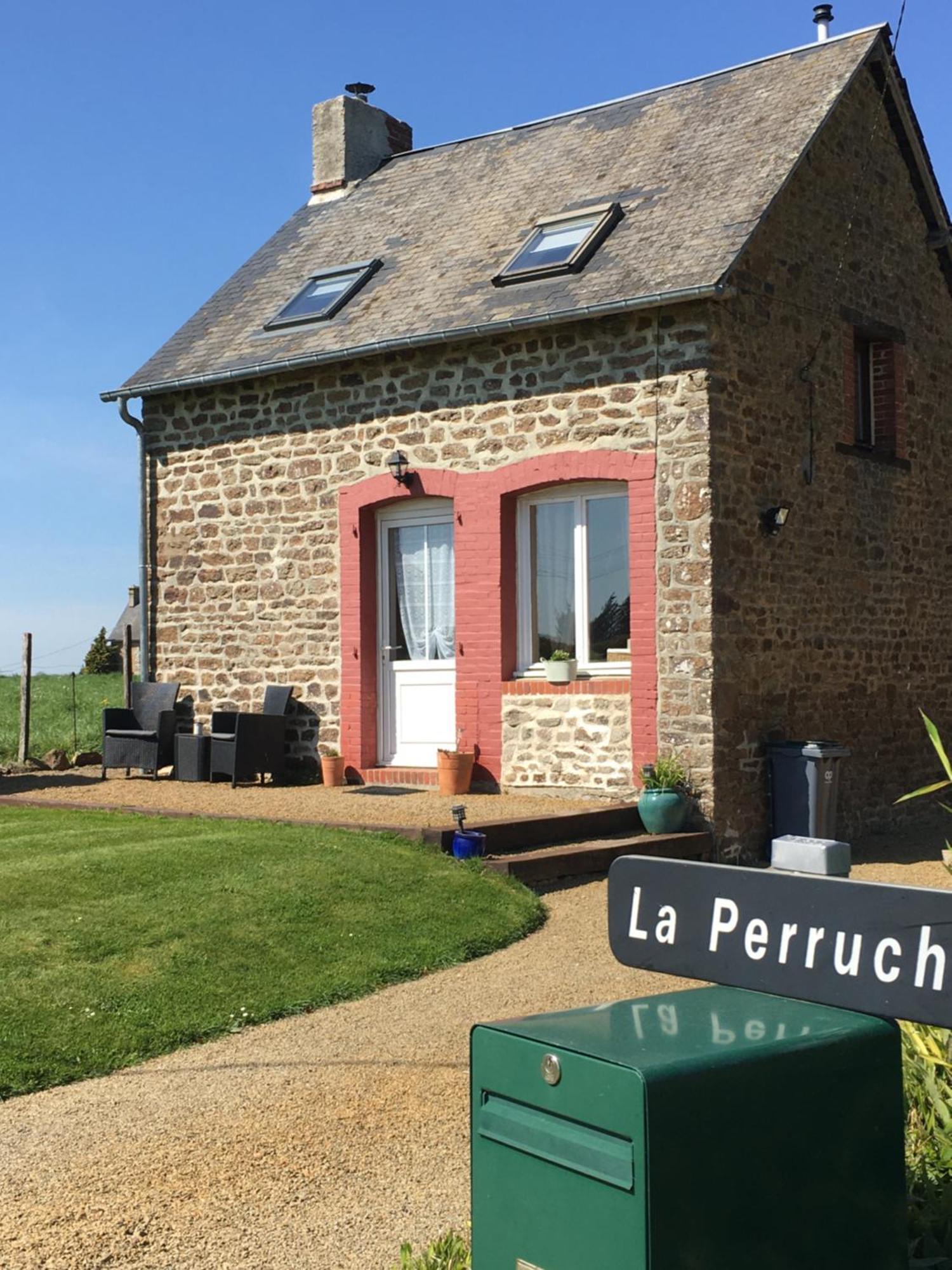 La Perruche Holiday Gite Heusse Exterior photo